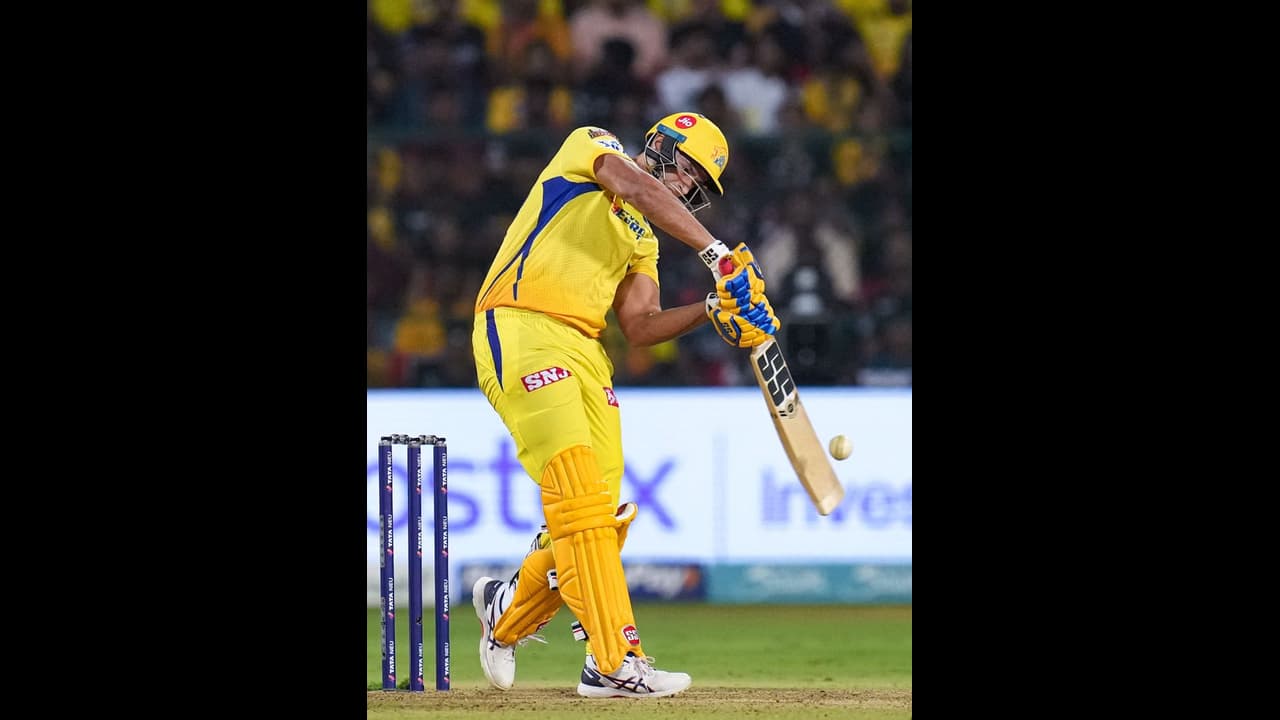 IPL 2023: சூர்யகுமார் யாதவின் போட்டியாளராக உருவெடுத்த சிஎஸ்கே வீரர்..! முன்னாள் வீரர் புகழாரம் IPL 2023: சூர்யகுமார் யாதவின் போட்டியாளராக உருவெடுத்த சிஎஸ்கே வீரர்..! முன்னாள் வீரர் புகழாரம்