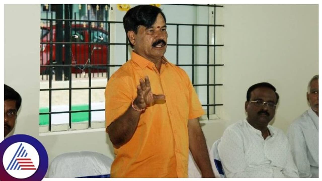 ಕೈತಪ್ಪಿದ ಬಿಜೆಪಿ ಟಿಕೆಟ್, ಜೆಡಿಎಸ್ ಗಾಳಕ್ಕೆ ಸಿಕ್ಕಿದ ರಾಮದಾಸ್!? ಕೈತಪ್ಪಿದ ಬಿಜೆಪಿ ಟಿಕೆಟ್, ಜೆಡಿಎಸ್ ಗಾಳಕ್ಕೆ ಸಿಕ್ಕಿದ ರಾಮದಾಸ್!?