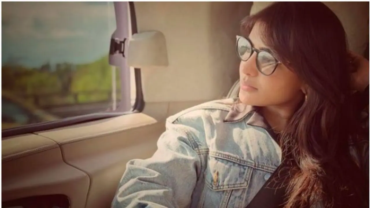 'ಶಾಕುಂತಲಂ' ಹೀನಾಯ ಸೋಲು: ಭಗವದ್ಗೀತೆಯ ಸಾಲು ಹಂಚಿಕೊಂಡ ನಟಿ ಸಮಂತಾ 'ಶಾಕುಂತಲಂ' ಹೀನಾಯ ಸೋಲು: ಭಗವದ್ಗೀತೆಯ ಸಾಲು ಹಂಚಿಕೊಂಡ ನಟಿ ಸಮಂತಾ