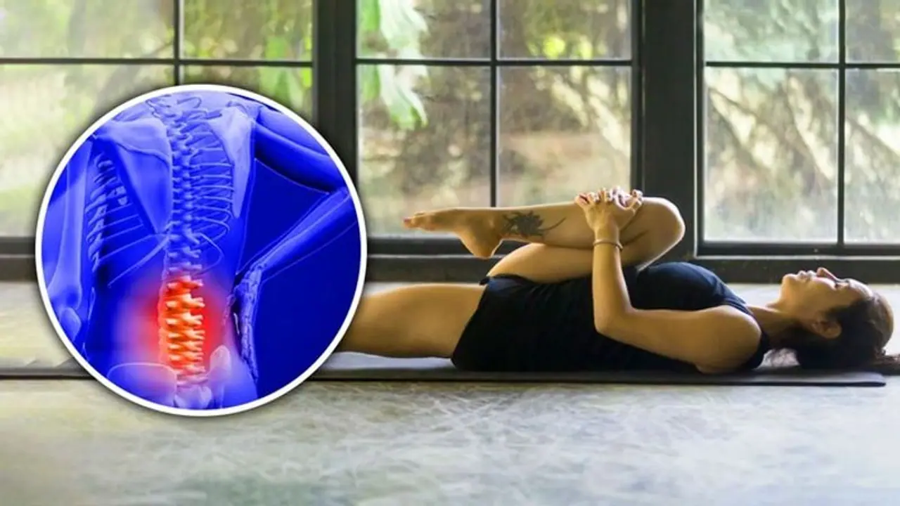 முதுகு வலி பிரச்சனையால் அவதிபடுறீங்களா?அப்போ தினமும் காலைல இந்த ஆசனத்தை செய்ங்க!முதுகுவலி காணாமல் போய்விடும்!