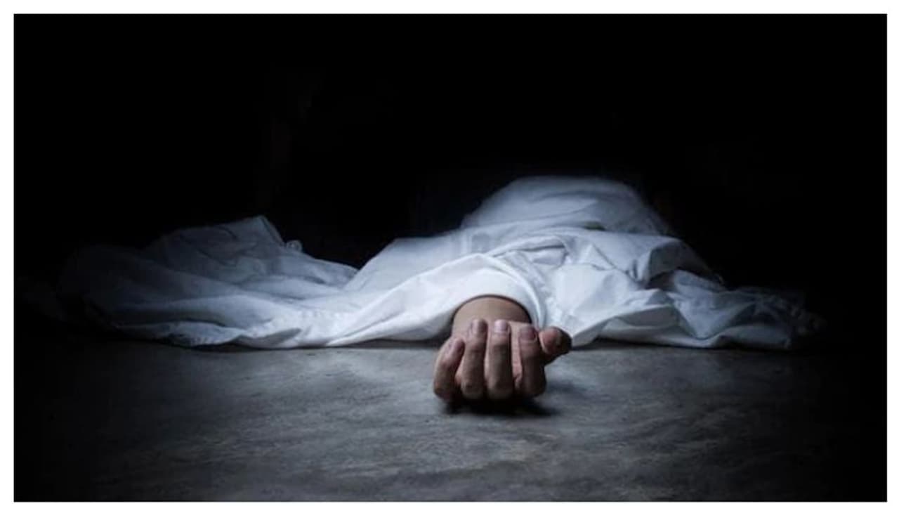 மின்வெட்டு.. பழுதான ஜெனரேட்டர்.. அரசு மருத்துவமனையில் பிரசவத்திற்கு அனுமதிக்கப்பட்ட பெண் உயிரிழப்பு.. 