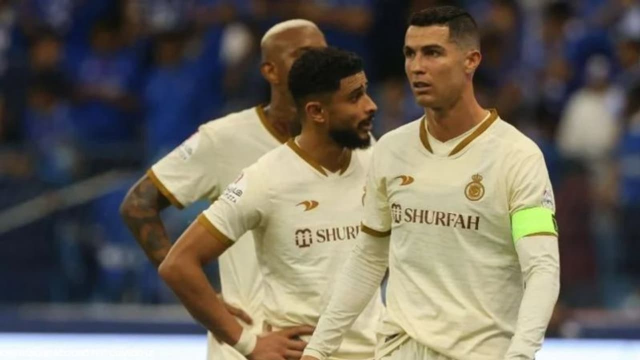 Cristiano Ronaldo's club, Al Nassr banned from registering new signings Cristiano Ronaldo's club, Al Nassr banned from registering new signings