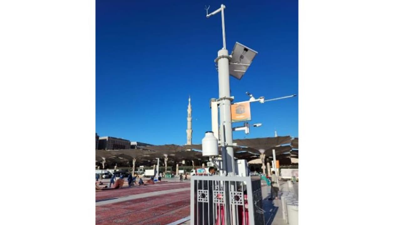 മക്ക, മദീന ഹറമുകളിൽ കാലാവസ്ഥ നിരീക്ഷിക്കാൻ ഓട്ടോമാറ്റിക് സംവിധാനം മക്ക, മദീന ഹറമുകളിൽ കാലാവസ്ഥ നിരീക്ഷിക്കാൻ ഓട്ടോമാറ്റിക് സംവിധാനം