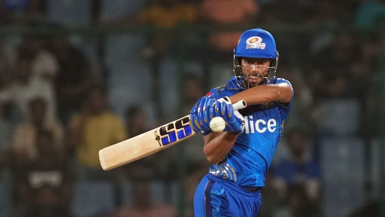 മുംബൈ ഇന്ത്യന്സിന്റെ തിലകക്കുറിയായി തിലക് വര്മ്മ; പിന്നിലെ കരുത്ത് സച്ചിനും രോഹിത്തും മുംബൈ ഇന്ത്യന്സിന്റെ തിലകക്കുറിയായി തിലക് വര്മ്മ; പിന്നിലെ കരുത്ത് സച്ചിനും രോഹിത്തും