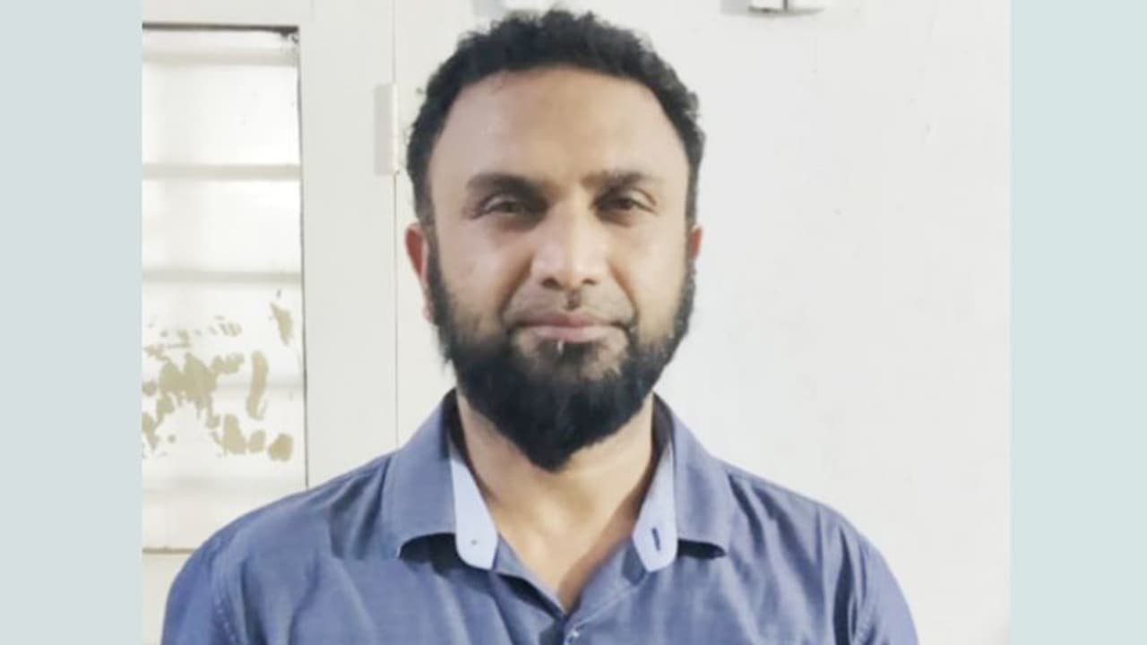 മലപ്പുറത്ത് യുവാവിനെ തോക്ക് ചൂണ്ടി ഭീഷണിപ്പെടുത്തി, കാറിടിച്ച് കൊല്ലാനും ശ്രമം, പരാതി, അറസ്റ്റ്