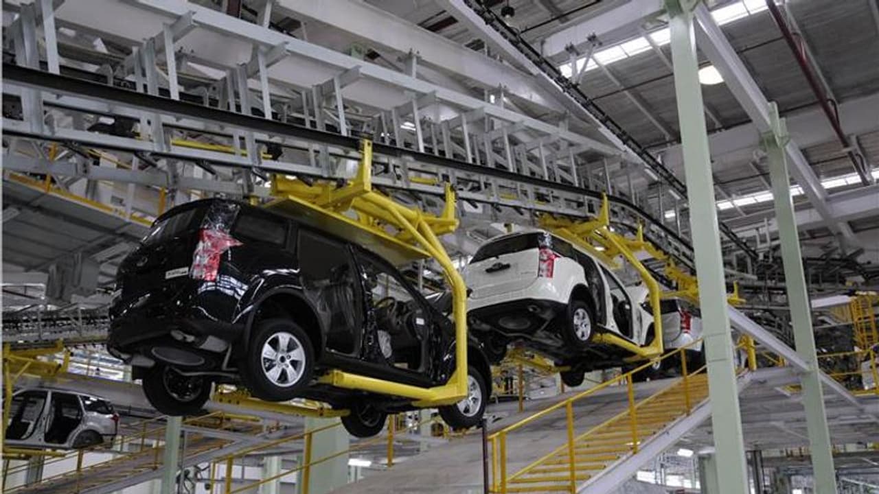 പുതുവർഷം ജോറാക്കാൻ ആറ് മഹീന്ദ്ര എസ്യുവികൾ! പുതുവർഷം ജോറാക്കാൻ ആറ് മഹീന്ദ്ര എസ്യുവികൾ!