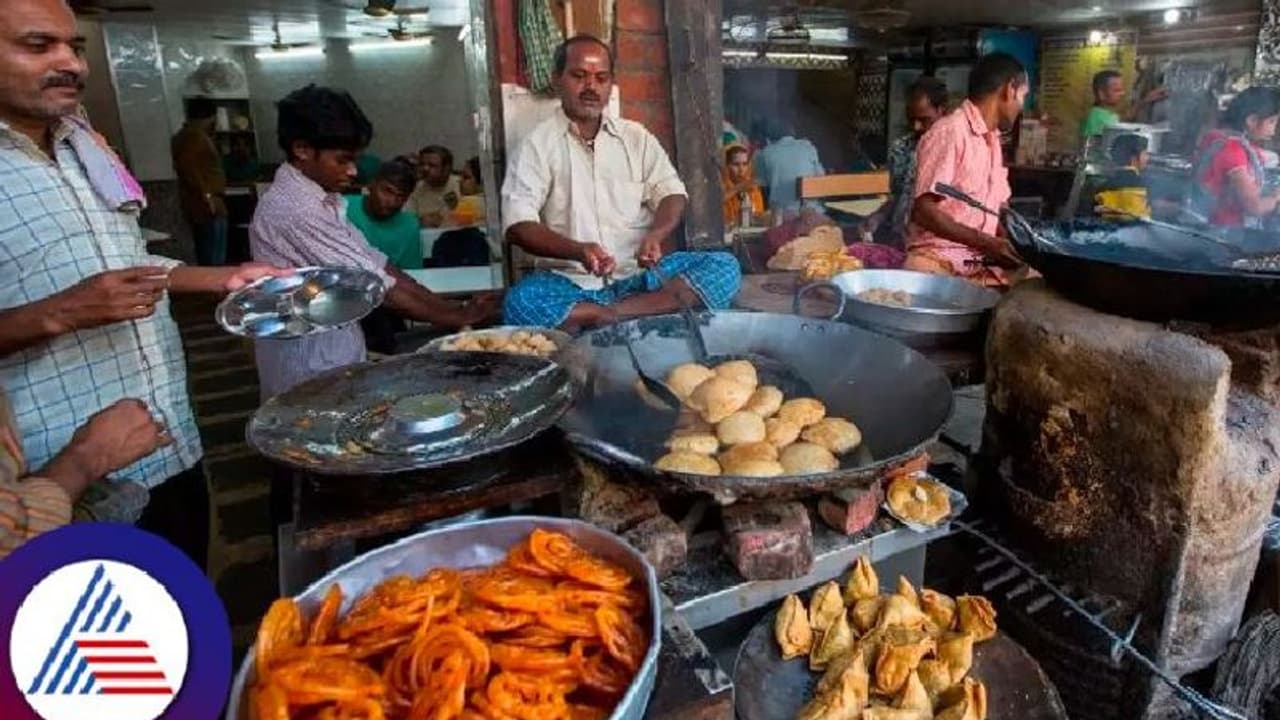 ಆರೋಗ್ಯಕರ, ಸುರಕ್ಷಿತ ಆಹಾರ ಪದ್ಧತಿ ಉತ್ತೇಜಿಸಲು ದೇಶಾದ್ಯಂತ 100 ಫುಡ್ ಸ್ಟ್ರೀಟ್ ಆರಂಭ