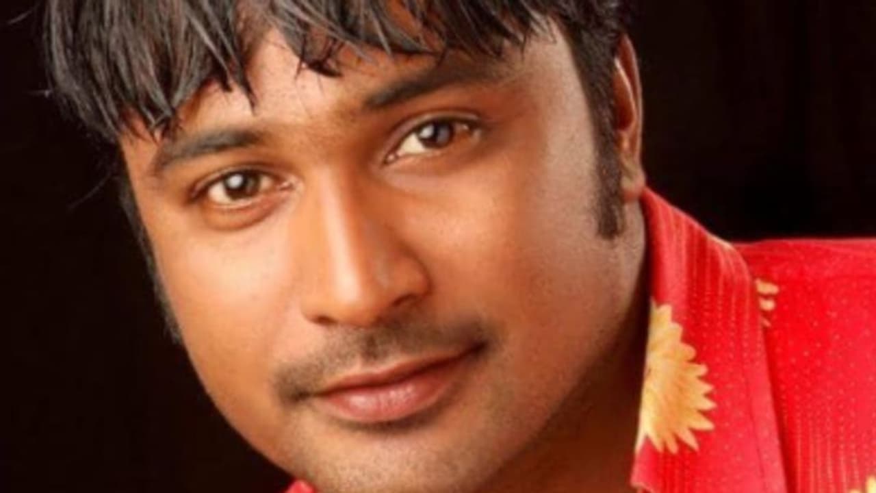 'എന്തിന് വേണ്ടി ഇങ്ങനെ ചെയ്തു', രാജേഷ് മാസ്റ്ററുടെ വിയോഗത്തിന്റെ സങ്കടത്തില് സഹപ്രവര്ത്തകര് 'എന്തിന് വേണ്ടി ഇങ്ങനെ ചെയ്തു', രാജേഷ് മാസ്റ്ററുടെ വിയോഗത്തിന്റെ സങ്കടത്തില് സഹപ്രവര്ത്തകര്