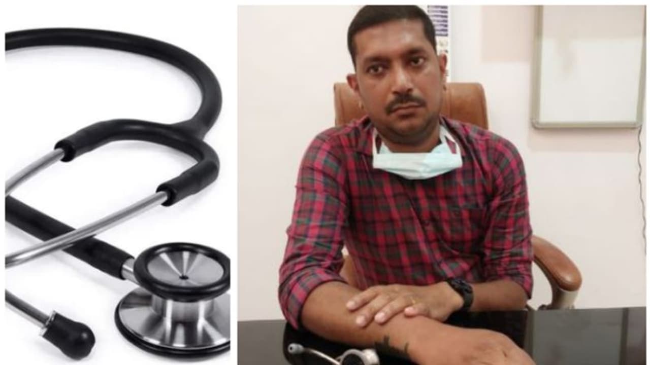 യോഗ്യത പ്രീഡിഗ്രി മാത്രം, 5 വർഷം ഡോക്ടറായി വിലസി, മലപ്പുറത്ത് വ്യാജ ഡോക്ടർ പിടിയിൽ യോഗ്യത പ്രീഡിഗ്രി മാത്രം, 5 വർഷം ഡോക്ടറായി വിലസി, മലപ്പുറത്ത് വ്യാജ ഡോക്ടർ പിടിയിൽ