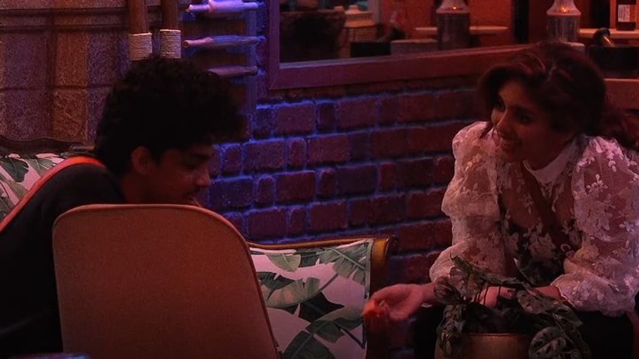 ബിഗ്ബോസ് വീട്ടില് ലൗ ട്രാക്ക് വലിച്ച് സെറീനയും സാഗര് സൂര്യയും; ഷോക്കടിക്കുന്നത് ആര്ക്ക്? ബിഗ്ബോസ് വീട്ടില് ലൗ ട്രാക്ക് വലിച്ച് സെറീനയും സാഗര് സൂര്യയും; ഷോക്കടിക്കുന്നത് ആര്ക്ക്?