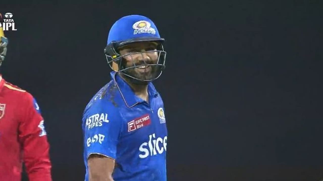 തോല്വിയിലും ചരിത്രനേട്ടവുമായി രോഹിത്, മറ്റൊരു ഇന്ത്യന് താരത്തിനുമില്ലാത്ത റെക്കോര്ഡുമായി സൂര്യകുമാര് യാദവ് തോല്വിയിലും ചരിത്രനേട്ടവുമായി രോഹിത്, മറ്റൊരു ഇന്ത്യന് താരത്തിനുമില്ലാത്ത റെക്കോര്ഡുമായി സൂര്യകുമാര് യാദവ്