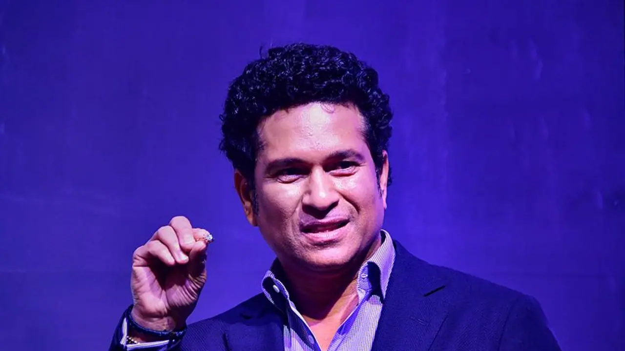 ತಂಬಾಕು ಉತ್ಫನ್ನಗಳ ಬಗ್ಗೆ ತಂದೆಗೆ ಮಾತುಕೊಟ್ಟಿದ್ದ ಸಚಿನ್ ತೆಂಡುಲ್ಕರ್..! ಖಾಲಿ ಚೆಕ್ ಆಫರ್ ತಿರಸ್ಕರಿಸಿದ್ದ ಕ್ರಿಕೆಟ್ ದೇವರು