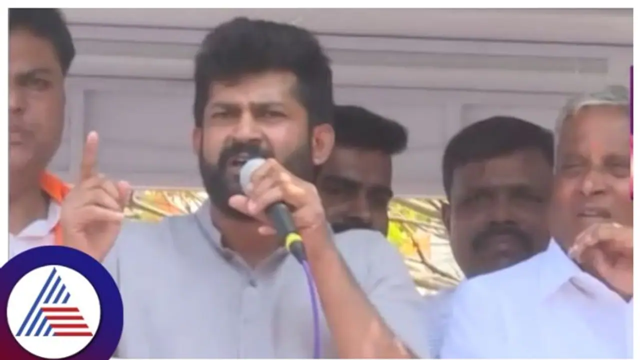 ಪಕ್ಷ, ಸಿದ್ಧಾಂತದ ವಿಚಾರ ಬಂದಾಗ ಮಾತೂ ಆಡುತ್ತೇನೆ, ಕೆಲಸವನ್ನೂ ಮಾಡ್ತೇನೆ: ಪ್ರತಾಪ್ ಸಿಂಹ ಪಕ್ಷ, ಸಿದ್ಧಾಂತದ ವಿಚಾರ ಬಂದಾಗ ಮಾತೂ ಆಡುತ್ತೇನೆ, ಕೆಲಸವನ್ನೂ ಮಾಡ್ತೇನೆ: ಪ್ರತಾಪ್ ಸಿಂಹ