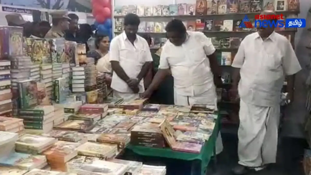 வாசிப்பு பழக்கத்தை ஏற்படுத்திக்கொள்ள புத்தகத்தை வாங்க வேண்டும்! அமைச்சர் சிவசங்கர் பேச்சு! வாசிப்பு பழக்கத்தை ஏற்படுத்திக்கொள்ள புத்தகத்தை வாங்க வேண்டும்! அமைச்சர் சிவசங்கர் பேச்சு!