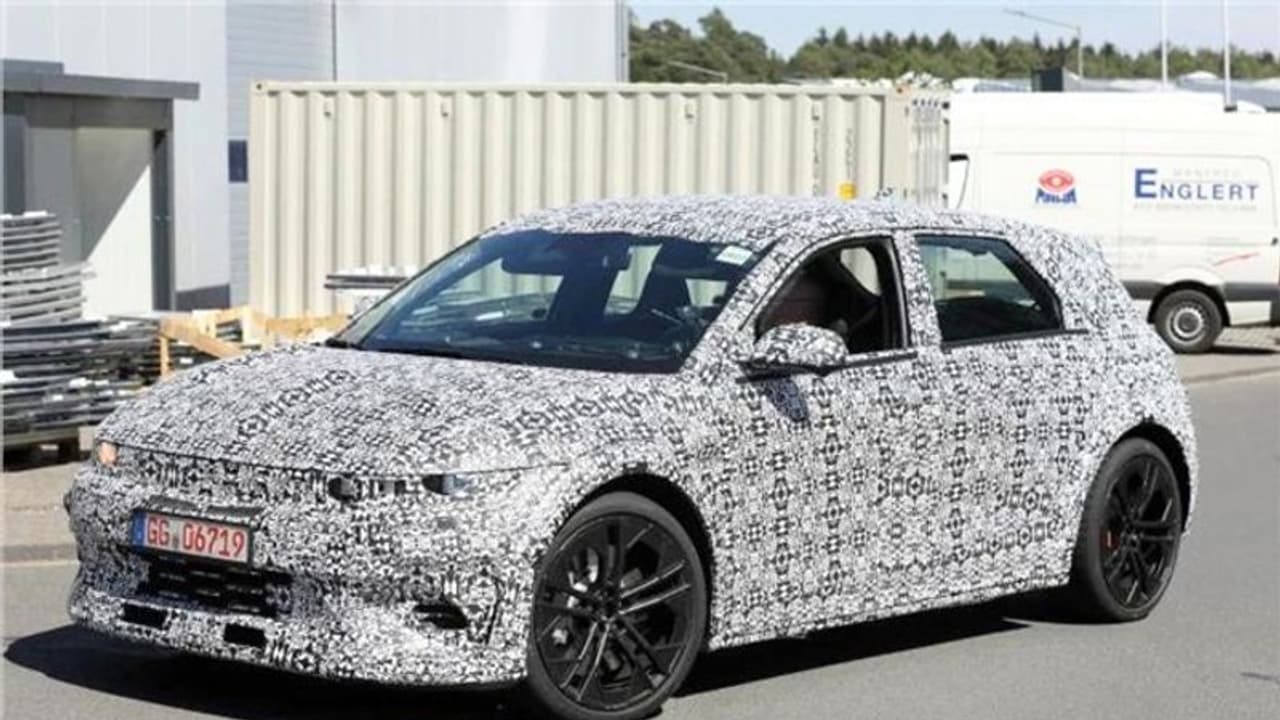 അമ്പമ്പോ വമ്പൻ കരുത്ത്, ഇത്തരമൊരു കാര് ഹ്യുണ്ടായിയില് നിന്നും ആദ്യം! അമ്പമ്പോ വമ്പൻ കരുത്ത്, ഇത്തരമൊരു കാര് ഹ്യുണ്ടായിയില് നിന്നും ആദ്യം!