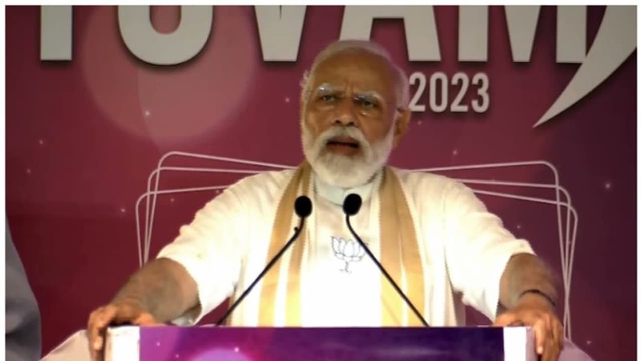 ക്രൈസ്തവ സഭ മേലധ്യക്ഷൻമാരുമായി പ്രധാനമന്ത്രി കൂടിക്കാഴ്ച നടത്തും; പട്ടികയിലുള്ളത് എട്ട് പേര് ക്രൈസ്തവ സഭ മേലധ്യക്ഷൻമാരുമായി പ്രധാനമന്ത്രി കൂടിക്കാഴ്ച നടത്തും; പട്ടികയിലുള്ളത് എട്ട് പേര്