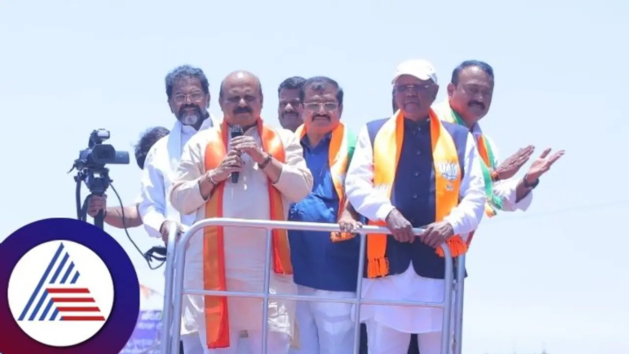 ಚುನಾವಣೆ ಅಂತ್ಯದವರೆಗೆ ಕಾಂಗ್ರೆಸ್ ಗ್ಯಾರಂಟಿ ಆಮೇಲೆ ಗಳಗಂಟಿ: ಸಿಎಂ ಲೇವಡಿ ಚುನಾವಣೆ ಅಂತ್ಯದವರೆಗೆ ಕಾಂಗ್ರೆಸ್ ಗ್ಯಾರಂಟಿ ಆಮೇಲೆ ಗಳಗಂಟಿ: ಸಿಎಂ ಲೇವಡಿ