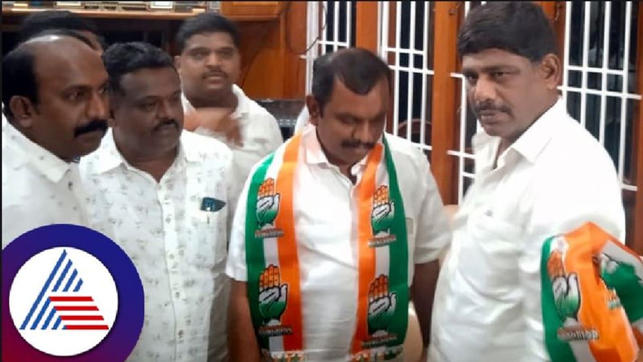 ಡಿಕೆ ಸುರೇಶ್ ಸಮ್ಮುಖದಲ್ಲಿ ಕಾಂಗ್ರೆಸ್‌ ಸೇರಿದ ಜೆಡಿಎಸ್‌ ಮುಖಂಡರು!