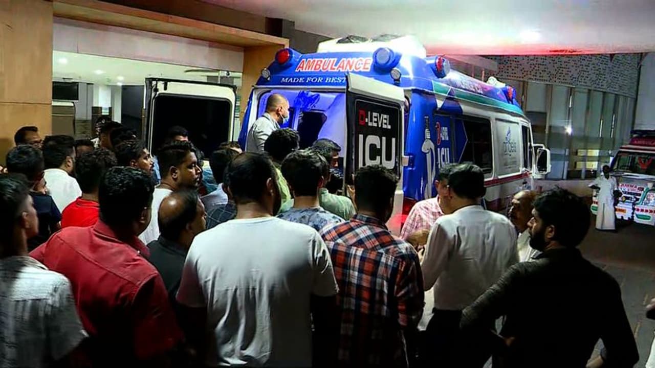 മാമുക്കോയയുടെ ആരോഗ്യനിലയിൽ പുരോഗതി; കോഴിക്കോട്ടെ ആശുപത്രിയിലേക്ക് മാറ്റി മാമുക്കോയയുടെ ആരോഗ്യനിലയിൽ പുരോഗതി; കോഴിക്കോട്ടെ ആശുപത്രിയിലേക്ക് മാറ്റി