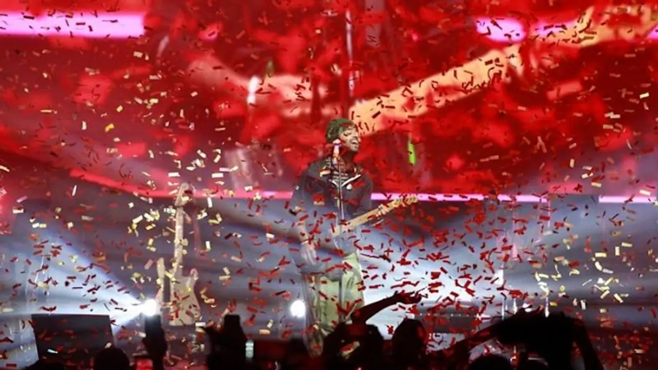 Happy Birthday Arijit Singh: Know details about 'Kesariya' singer's love life, two marriages and more Happy Birthday Arijit Singh: Know details about 'Kesariya' singer's love life, two marriages and more