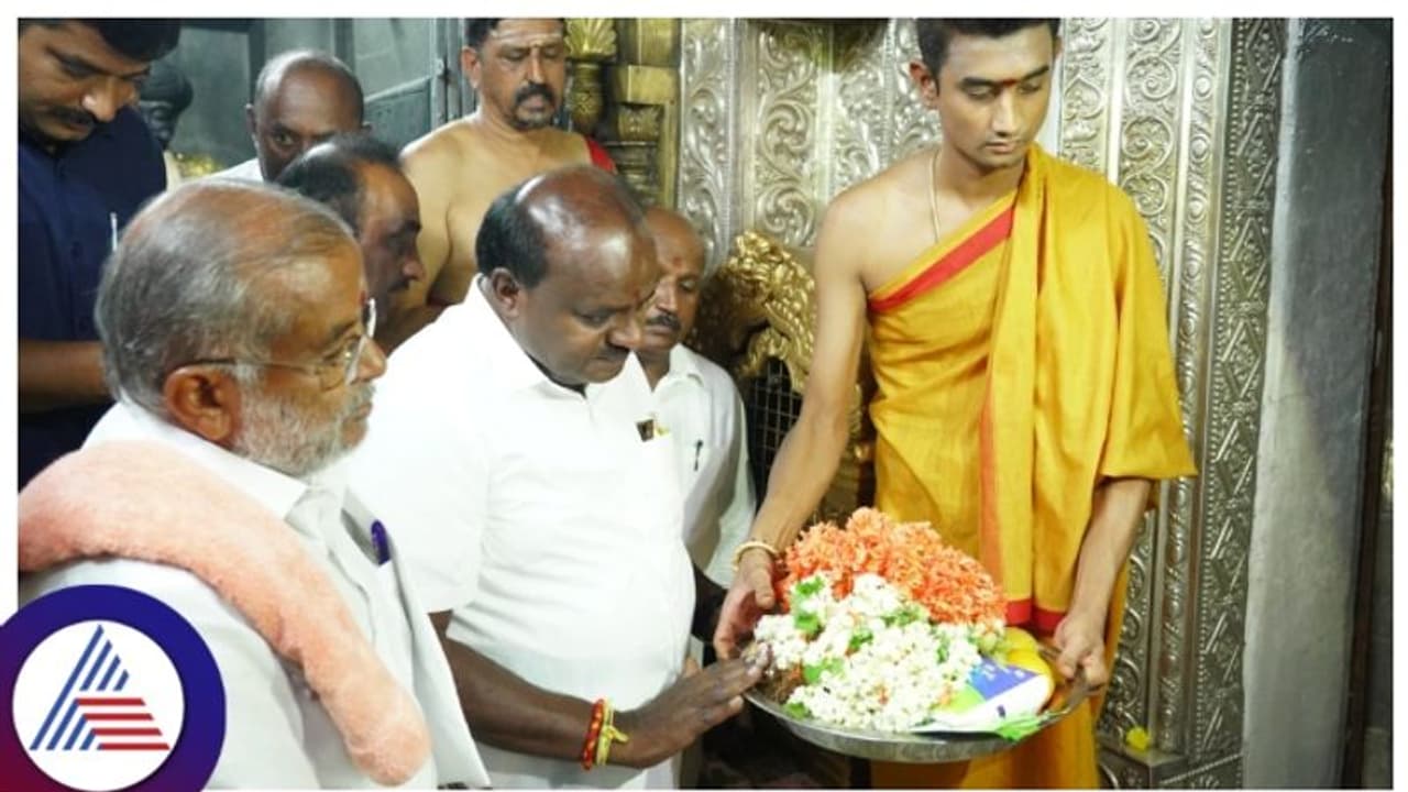 ದೇವೇಗೌಡರಿಗೆ ನನ್ನ ದೇಹದ ಮೇಲಾದ ಪರಿಣಾಮದ ಬಗ್ಗೆ ಆತಂಕ ಇದೆ: ಹೆಚ್ಡಿಕೆ ದೇವೇಗೌಡರಿಗೆ ನನ್ನ ದೇಹದ ಮೇಲಾದ ಪರಿಣಾಮದ ಬಗ್ಗೆ ಆತಂಕ ಇದೆ: ಹೆಚ್ಡಿಕೆ