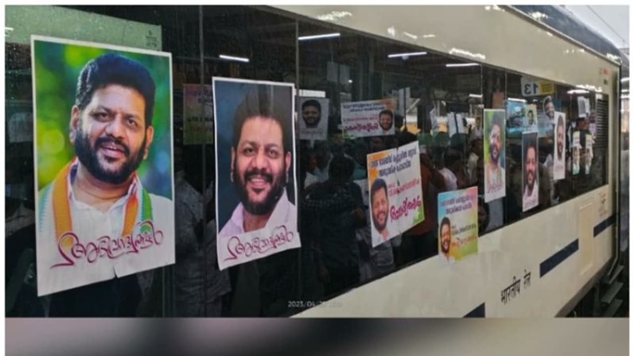 ശ്രീകണ്ഠൻ എംപിയുടെ പോസ്റ്റ‍ര്‍ വന്ദേഭാരതിൽ, പരാതിയുമായി യുവമോർച്ച; കേസെടുത്ത് റെയിൽവെ പൊലീസ്
