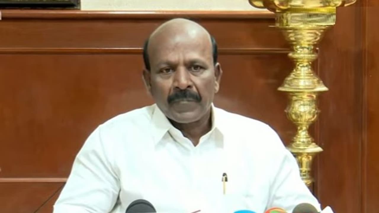 டெண்டர் விடப்பட்டதில் அதிமுக ஆட்சியில் முறைகேடு... புள்ளி விவரத்தோடு குற்றச்சாட்டிய மா.சுப்ரமணியன் !! டெண்டர் விடப்பட்டதில் அதிமுக ஆட்சியில் முறைகேடு... புள்ளி விவரத்தோடு குற்றச்சாட்டிய மா.சுப்ரமணியன் !!