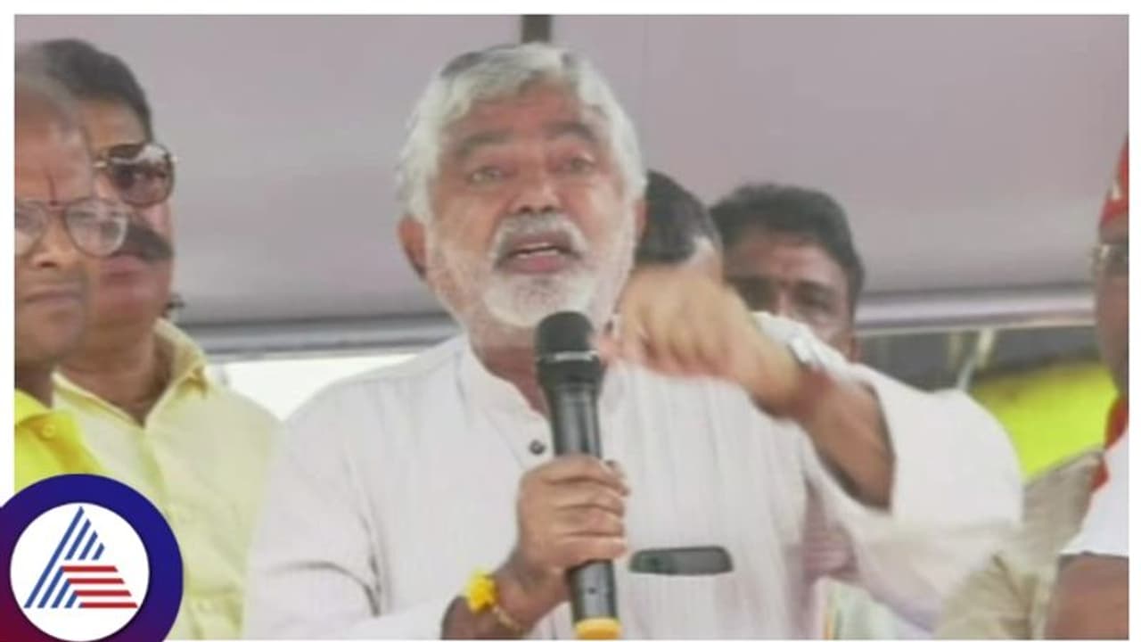 ಕಾಂಗ್ರೆಸ್ ಗೆ ಮತ ಹಾಕಿದರೆ ಅತ್ಯಾಚಾರಿಗಳಿಗೆ ಹಾಕಿದಂತೆ, ಅಡ್ಡಂಡ ಕಾರ್ಯಪ್ಪ ವಿವಾದಾತ್ಮಕ ಹೇಳಿಕೆ! ಕಾಂಗ್ರೆಸ್ ಗೆ ಮತ ಹಾಕಿದರೆ ಅತ್ಯಾಚಾರಿಗಳಿಗೆ ಹಾಕಿದಂತೆ, ಅಡ್ಡಂಡ ಕಾರ್ಯಪ್ಪ ವಿವಾದಾತ್ಮಕ ಹೇಳಿಕೆ!