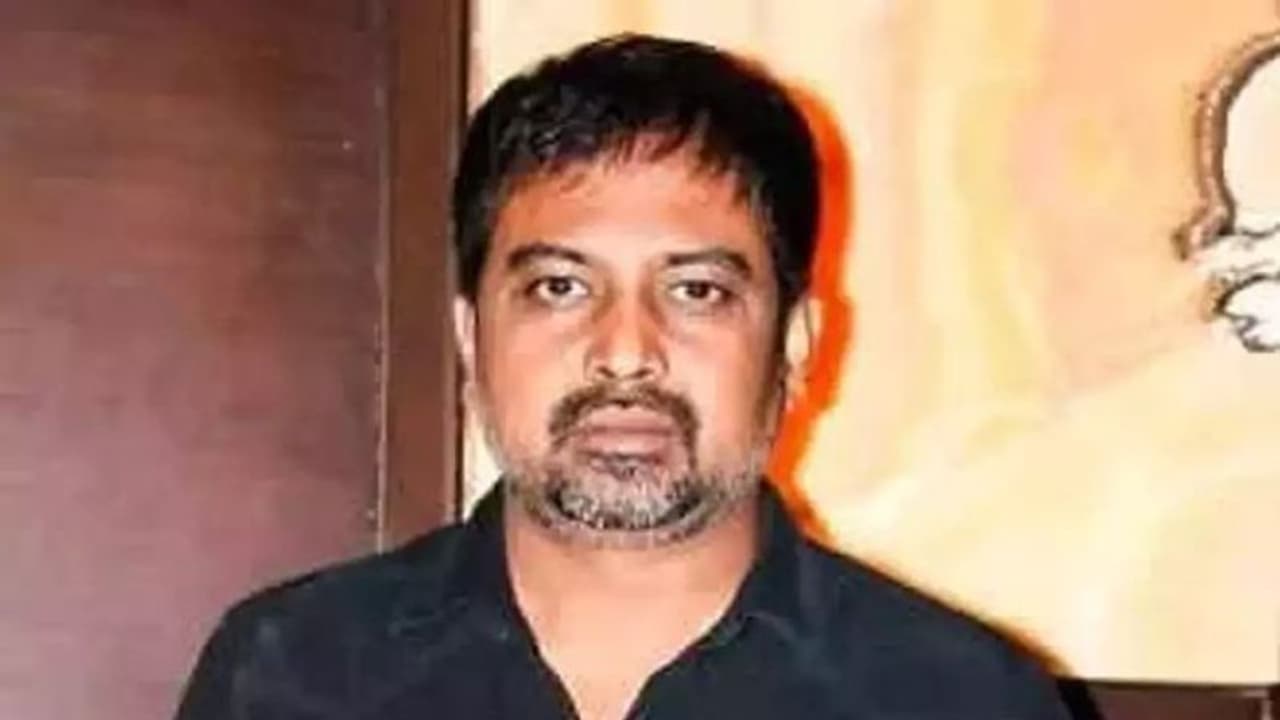 తమిళ దర్శకుడు లింగుస్వామికి ఊరట, జైలు శిక్షపై స్టే విధించిన కోర్టు తమిళ దర్శకుడు లింగుస్వామికి ఊరట, జైలు శిక్షపై స్టే విధించిన కోర్టు