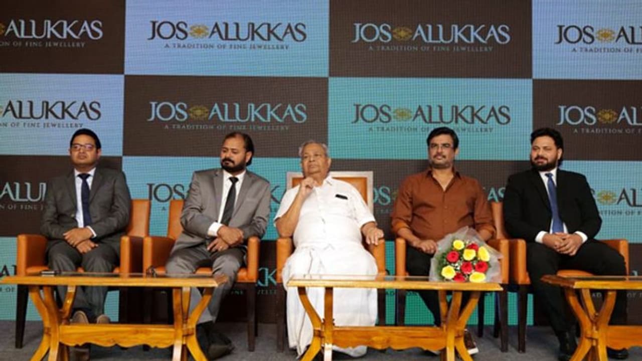 ஜோஸ் ஆலுக்காஸ் ரூ.5,500 கோடி ரூபாய் முதலீட்டில் 100 புதிய ஷோரூம்கள்! ஜோஸ் ஆலுக்காஸ் ரூ.5,500 கோடி ரூபாய் முதலீட்டில் 100 புதிய ஷோரூம்கள்!