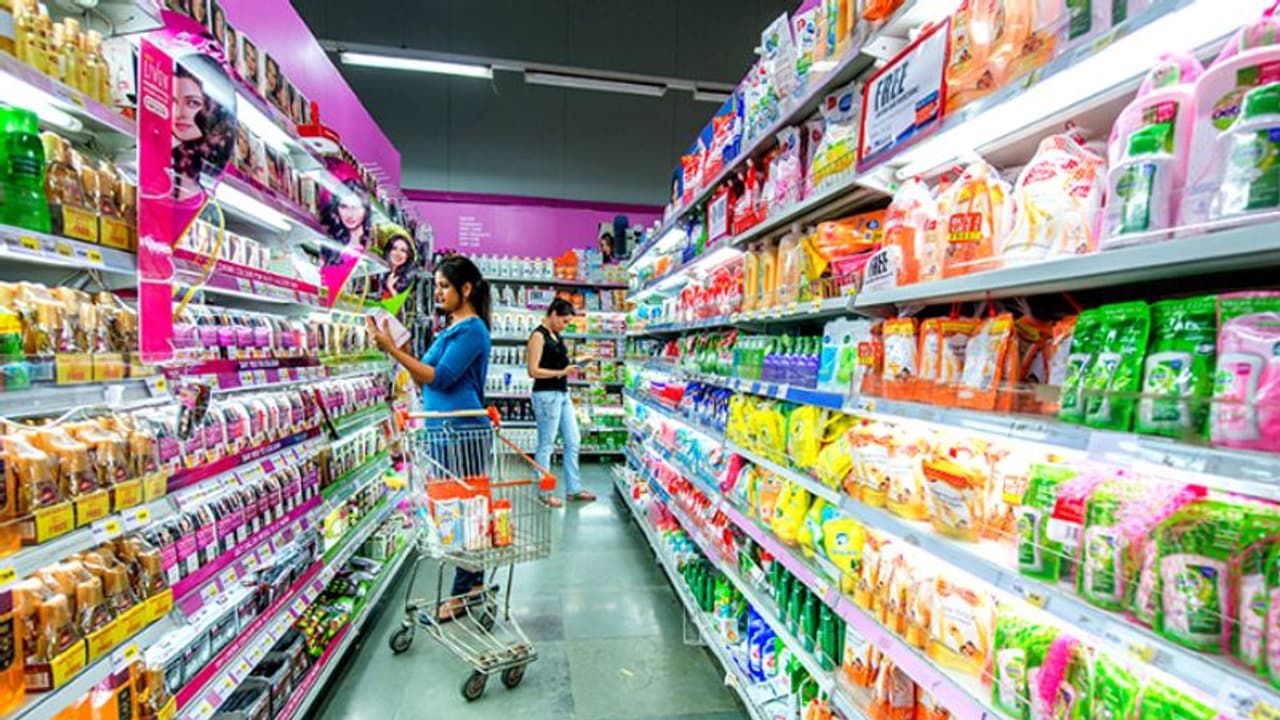 സോപ്പ്, ഷാംപൂ, ഡിറ്റർജന്റ എന്നിവയ്ക്ക് വില കൂടിയേക്കും; കാരണം ഇതാണ് സോപ്പ്, ഷാംപൂ, ഡിറ്റർജന്റ എന്നിവയ്ക്ക് വില കൂടിയേക്കും; കാരണം ഇതാണ്