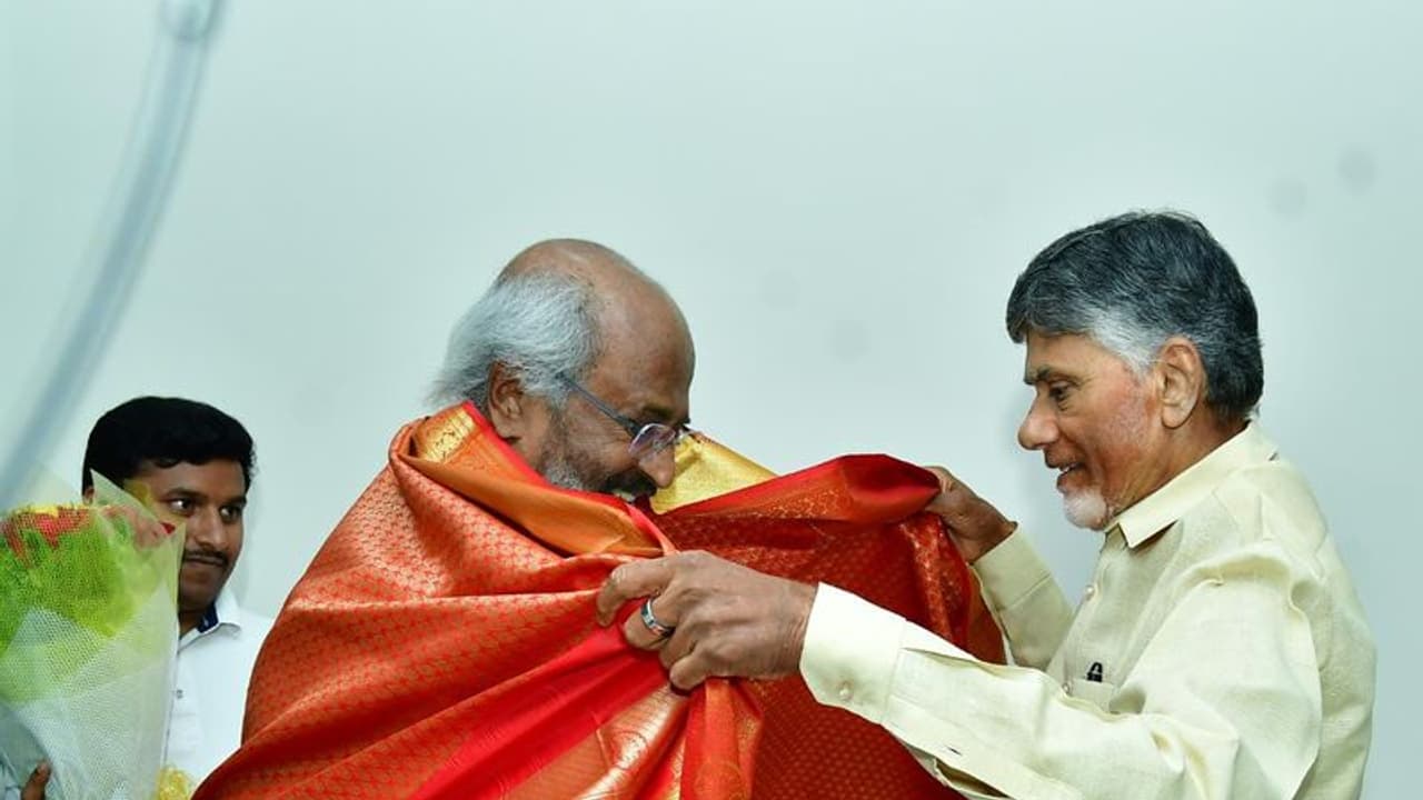 ரஜினிகாந்த் மீது விமர்சனம்; ஜெகன் மோகன் ரெட்டி பகிரங்க மன்னிப்பு கேட்க சந்திரப்பாபு நாயுடு வலியுறுத்தல்!!