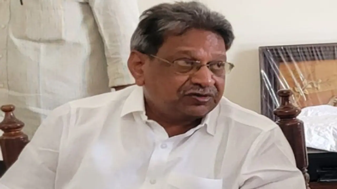 Viveka Case: వివేకా హత్య కేసు విచారణ వాయిదా.. వైఎస్ భాస్కర్ రెడ్డి జైలు నుంచి విడుదల