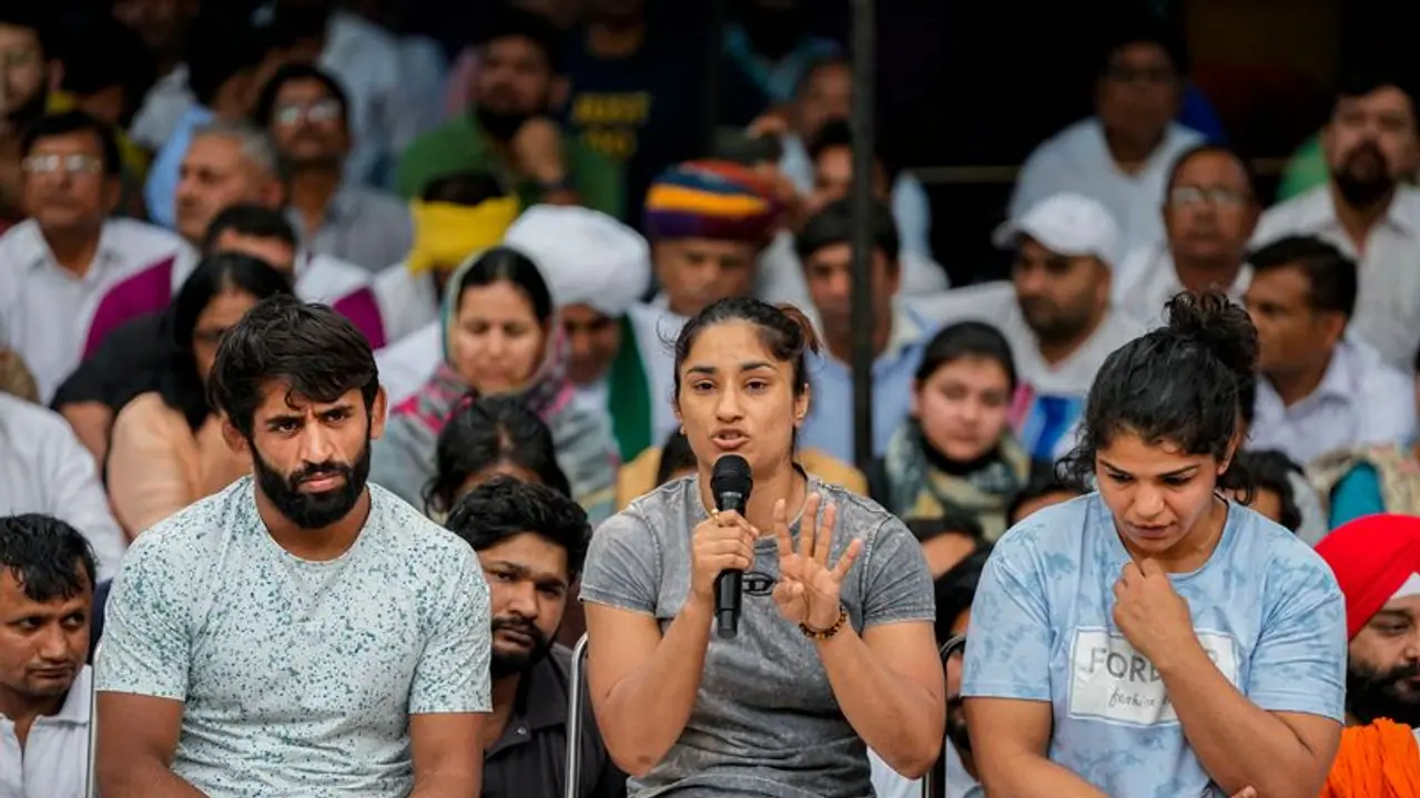 ಪ್ರತಿಭಟನೆ ಹಿಂದೆ ಕಾಂಗ್ರೆಸ್ ಕೈವಾಡ: ಬ್ರಿಜ್ಭೂಷಣ್ ಸಿಂಗ್ ಆರೋಪ ಪ್ರತಿಭಟನೆ ಹಿಂದೆ ಕಾಂಗ್ರೆಸ್ ಕೈವಾಡ: ಬ್ರಿಜ್ಭೂಷಣ್ ಸಿಂಗ್ ಆರೋಪ