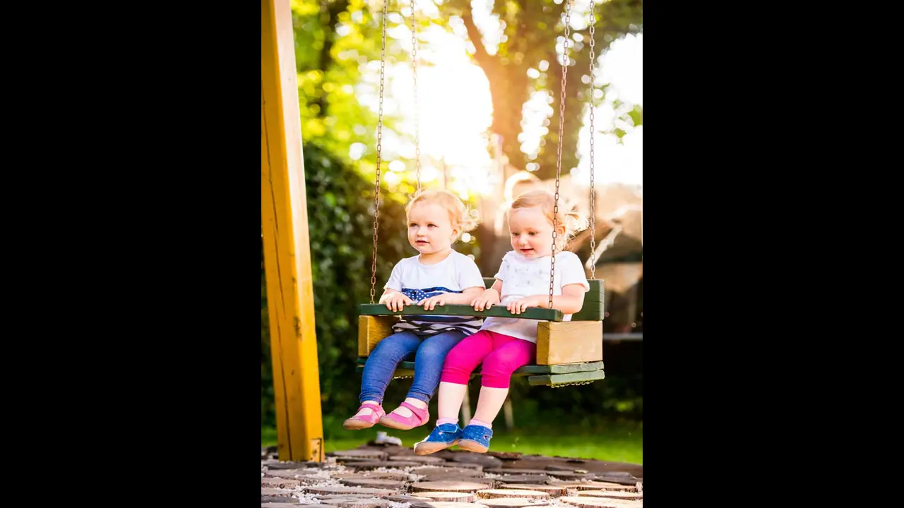 ஆச்சரியம்! ஊஞ்சல் ஆடுவதில் இவ்வளவு நன்மைகள் இருக்கா? மிஸ் பண்ணிடாதீங்க..!! ஆச்சரியம்! ஊஞ்சல் ஆடுவதில் இவ்வளவு நன்மைகள் இருக்கா? மிஸ் பண்ணிடாதீங்க..!!