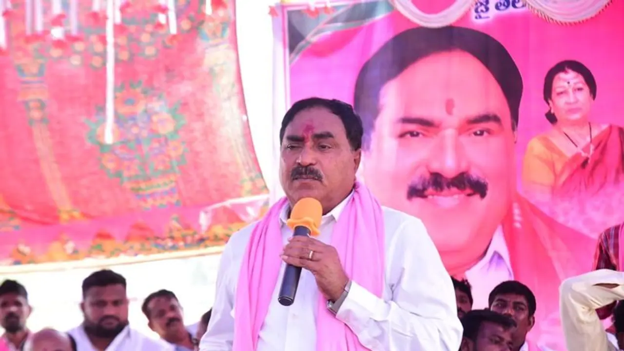 Errabelli Dayakar: ఫోన్ ట్యాపింగ్ కేసుతో సంబంధం లేదు: ఎర్రబెల్లి Errabelli Dayakar: ఫోన్ ట్యాపింగ్ కేసుతో సంబంధం లేదు: ఎర్రబెల్లి