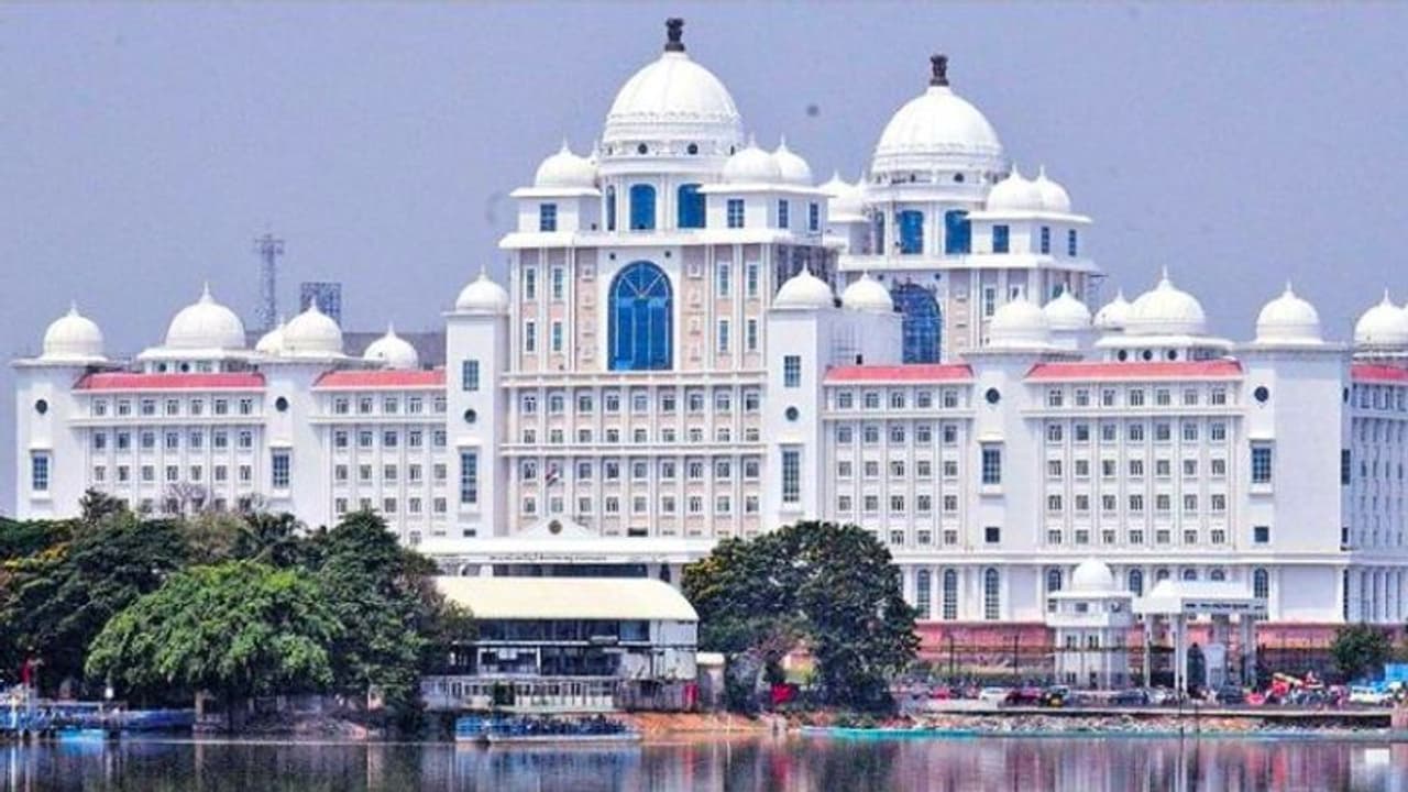 సచివాలయంలో ఏ మంత్రి ఏ ఫ్లోర్.. ఏ గదిలో ఉన్నారంటే.. సచివాలయంలో ఏ మంత్రి ఏ ఫ్లోర్.. ఏ గదిలో ఉన్నారంటే..