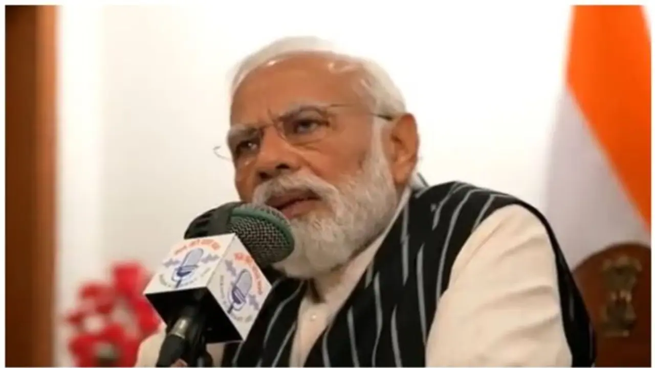 'മൻ കി ബാത്ത് എനിക്ക് വ്രതവും തീർത്ഥയാത്രയും, താഴേത്തട്ട് മുതൽ ചലനങ്ങളുണ്ടാക്കാനായി'; നൂറാം പതിപ്പിൽ മോദി 'മൻ കി ബാത്ത് എനിക്ക് വ്രതവും തീർത്ഥയാത്രയും, താഴേത്തട്ട് മുതൽ ചലനങ്ങളുണ്ടാക്കാനായി'; നൂറാം പതിപ്പിൽ മോദി