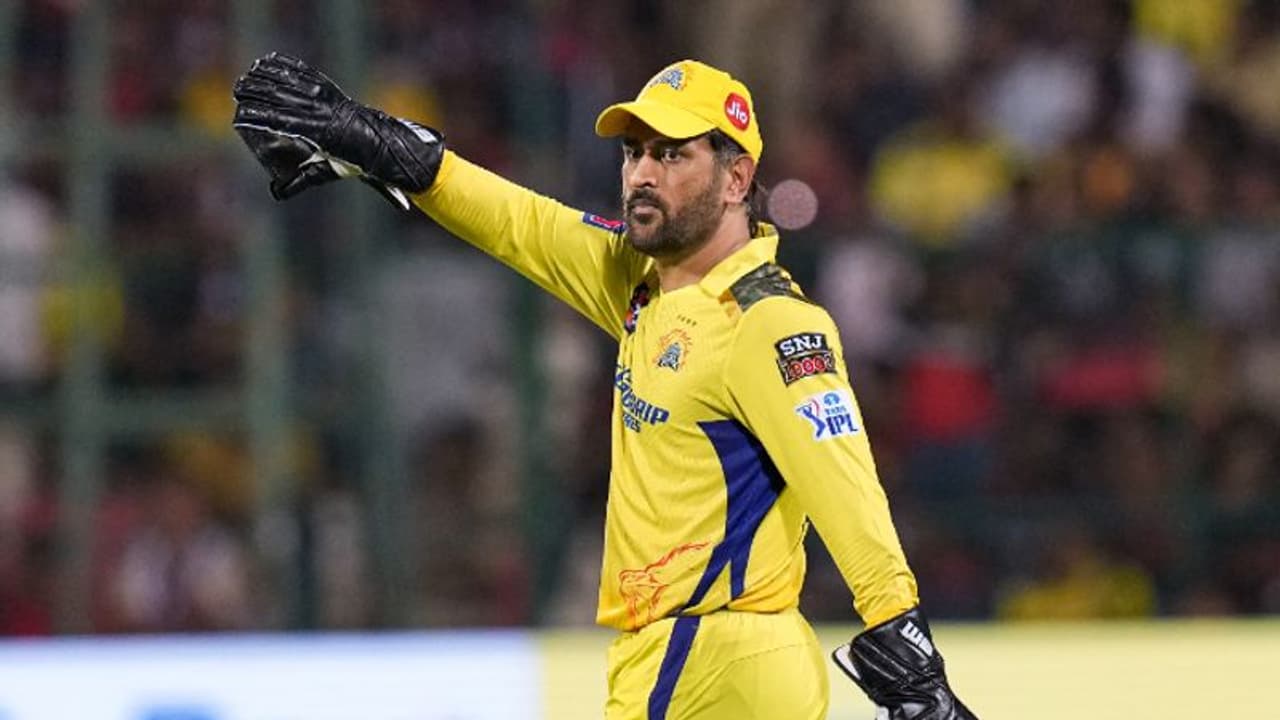 ധോണി ഈ സീസണോടെ വിരമിക്കുമോ? കാത്തിരുന്ന മറുപടിയുമായി സ്റ്റീഫന്‍ ഫ്ലെമിംഗ്