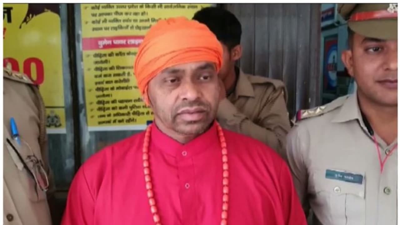 ദില്ലിയിലെ ഹെഡ്കോൺസ്റ്റബിളിന്റെ കൊലപാതകം; മീററ്റ് സ്വദേശിയായ ദുർമന്ത്രവാദി അറസ്റ്റിൽ