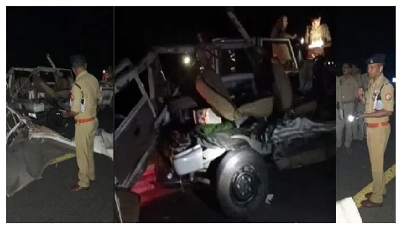 മുള കയറ്റിയ ട്രാക്ടർ ട്രോളിക്ക് പിന്നിൽ കാറിടിച്ചു, കുടുംബത്തിലെ അഞ്ച് പേർക്ക് ദാരുണാന്ത്യം മുള കയറ്റിയ ട്രാക്ടർ ട്രോളിക്ക് പിന്നിൽ കാറിടിച്ചു, കുടുംബത്തിലെ അഞ്ച് പേർക്ക് ദാരുണാന്ത്യം