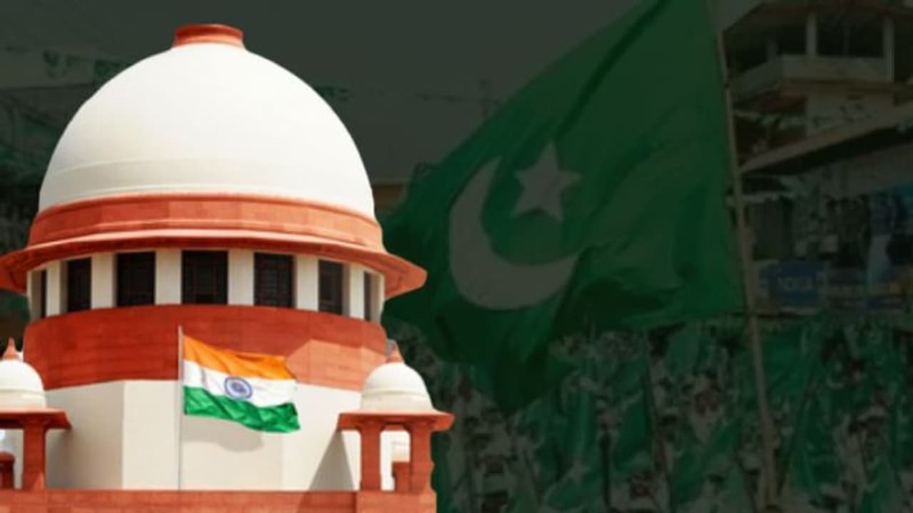 മുസ്ലിം ലീഗിന് ആശ്വാസം; ലീഗ് ഉൾപ്പടെയുള്ള പാർട്ടികളെ നിരോധിക്കണമെന്ന ഹർജി തള്ളി