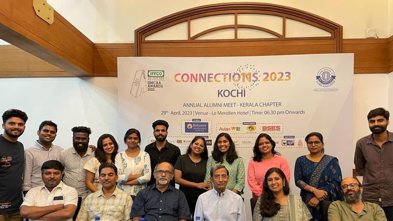 IIMC முன்னாள் மாணவர் சந்திப்பு.. சிறந்த இந்திய மொழி நிருபருக்கான விருதை வென்ற கேரள பத்திரிகையாளர்..