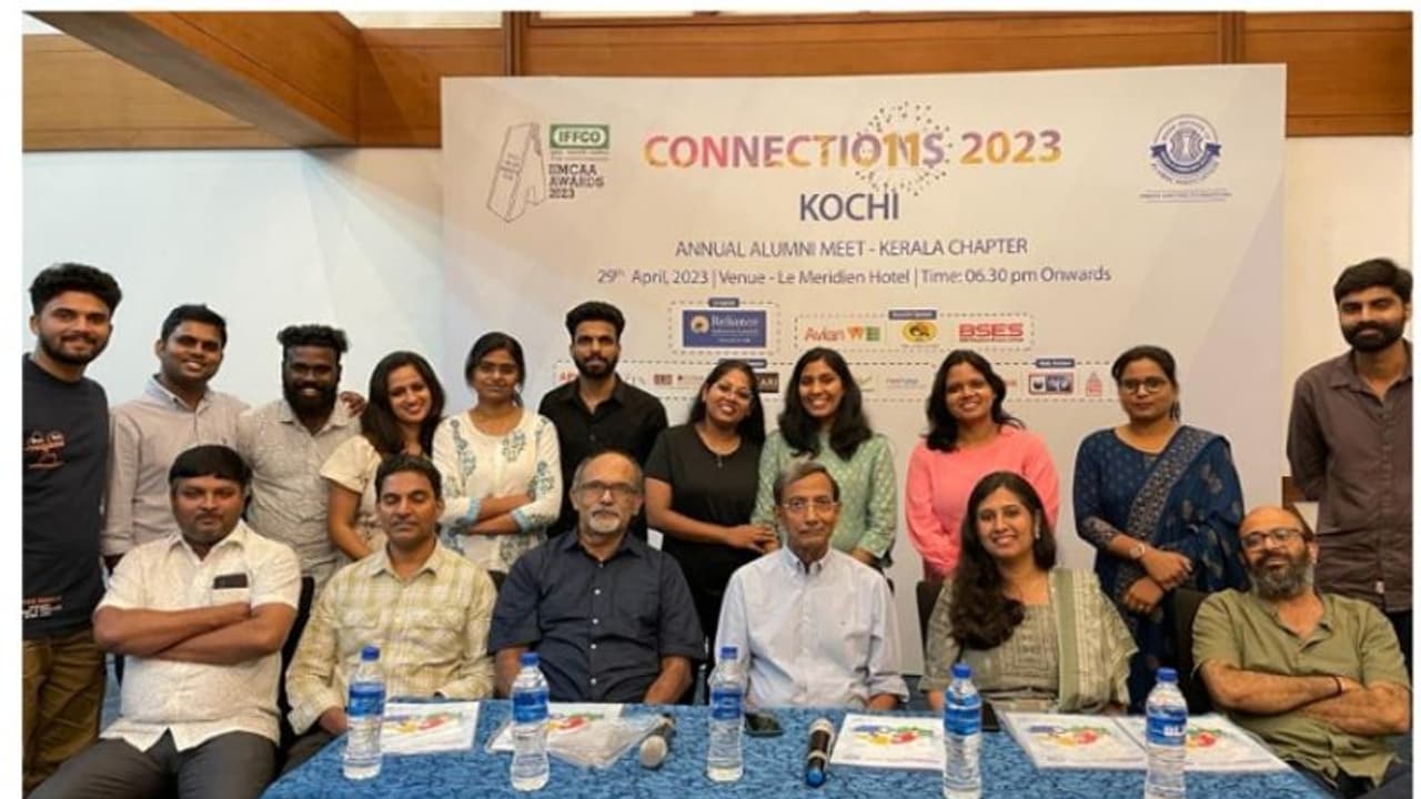 ഐഐഎംസി കേരളാ ചാപ്റ്റർ പൂർവ്വവിദ്യാർത്ഥി സംഗമം നടന്നു, സന്ധ്യ മണികണ്ഠന് അവാർഡ് ഐഐഎംസി കേരളാ ചാപ്റ്റർ പൂർവ്വവിദ്യാർത്ഥി സംഗമം നടന്നു, സന്ധ്യ മണികണ്ഠന് അവാർഡ്