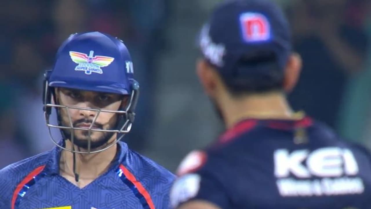 'ഐപിഎല്ലില് കളിക്കാനാണ് വന്നത്, അല്ലാതെ...'; കോലിയുമായി ഉടക്കിയ ശേഷം നവീൻ ഉള് ഹഖ് പറഞ്ഞത് 'ഐപിഎല്ലില് കളിക്കാനാണ് വന്നത്, അല്ലാതെ...'; കോലിയുമായി ഉടക്കിയ ശേഷം നവീൻ ഉള് ഹഖ് പറഞ്ഞത്