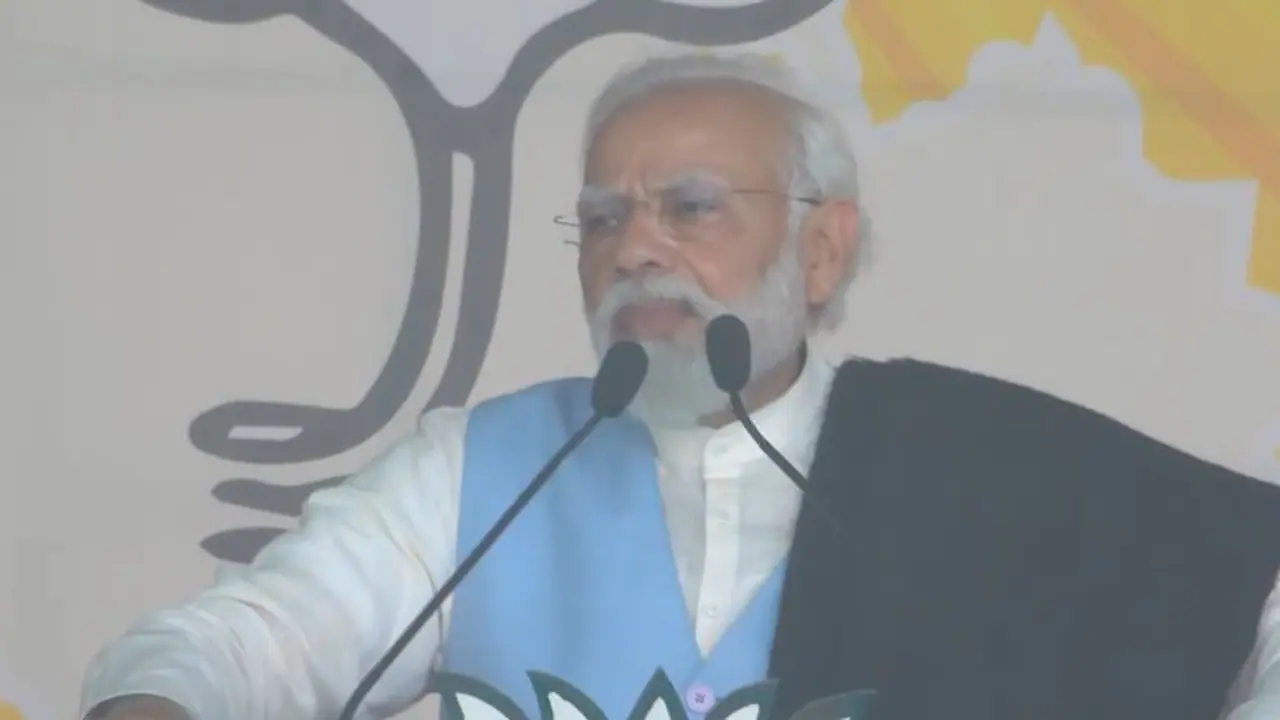 ಲಾಯಕ್ ತಂದೆ ಹೇಳಿದ ಮಾತನ್ನು ಮಂದುವರಿಸಿದ ಲಾಯಕ್ ಪುತ್ರ, ನಿಂದನೆಗೆ ಮೋದಿ ತಿರುಗೇಟು! ಲಾಯಕ್ ತಂದೆ ಹೇಳಿದ ಮಾತನ್ನು ಮಂದುವರಿಸಿದ ಲಾಯಕ್ ಪುತ್ರ, ನಿಂದನೆಗೆ ಮೋದಿ ತಿರುಗೇಟು!