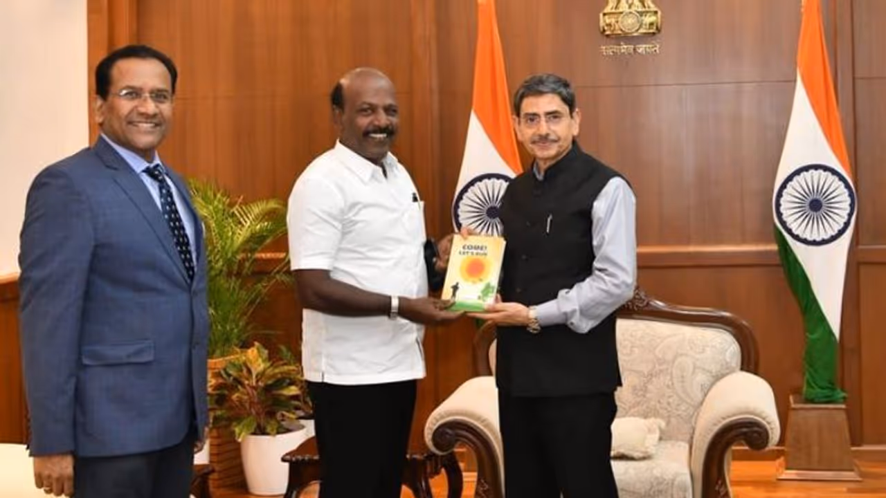 ஆளுநர் மாளிகைக்கு திடீர் விசிட் அடித்த அமைச்சர் மா.சுப்பிரமணியன்..ஓ! இதுதான் காரணமா? ஆளுநர் மாளிகைக்கு திடீர் விசிட் அடித்த அமைச்சர் மா.சுப்பிரமணியன்..ஓ! இதுதான் காரணமா?