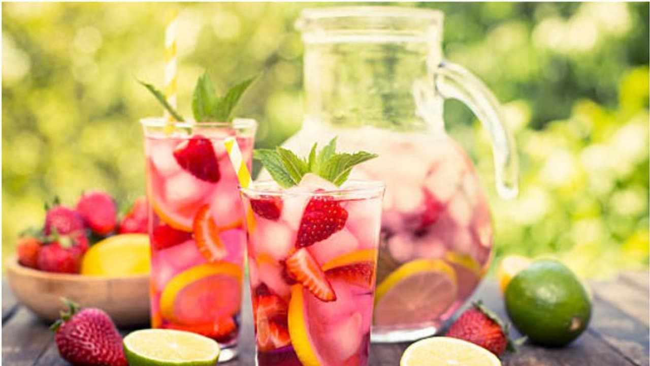 വേനല്‍ക്കാലത്ത് തിളക്കമുള്ള ചര്‍മ്മത്തിനായി കഴിക്കാം ഈ പത്ത് ഭക്ഷണങ്ങള്‍...