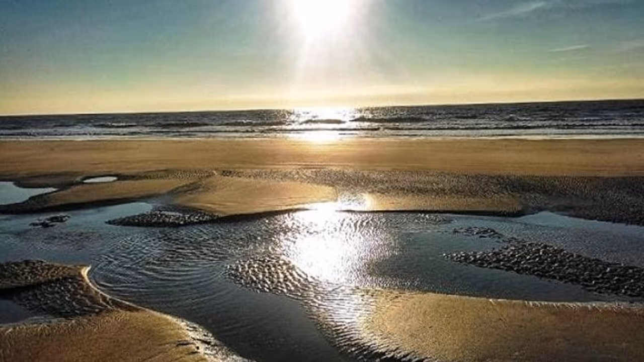 ಉಡುಪಿ: ಕರಾವಳಿ ತೀರದಲ್ಲಿ ಅಂತರ್ಜಲ ನಿಕ್ಷೇಪಗಳ ಪತ್ತೆ, ಮಣಿಪಾಲ ಸಂಶೋಧಕರಿಂದ ಅನ್ವೇಷಣೆ ಉಡುಪಿ: ಕರಾವಳಿ ತೀರದಲ್ಲಿ ಅಂತರ್ಜಲ ನಿಕ್ಷೇಪಗಳ ಪತ್ತೆ, ಮಣಿಪಾಲ ಸಂಶೋಧಕರಿಂದ ಅನ್ವೇಷಣೆ