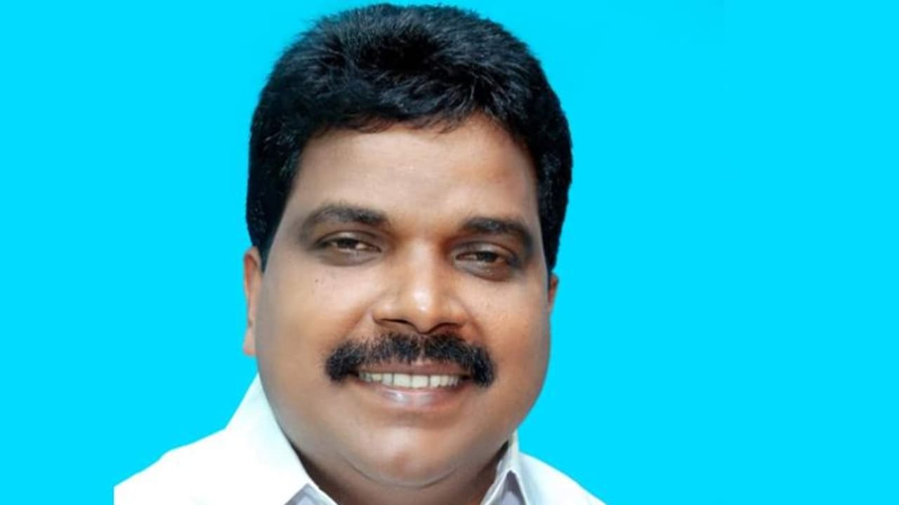 കോൺഗ്രസ്‌ നേതാവും മുൻ എംഎൽഎയുമായ കെകെ ഷാജു പാർട്ടി വിട്ടു: സിപിഎമ്മിൽ ചേരും